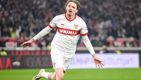 jrkan直播-足球营养搭配对运动表现有何重要影响？（足球运动营养要求）